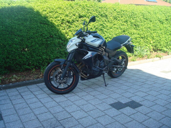 Motorrad, Kawasaki ER 6n